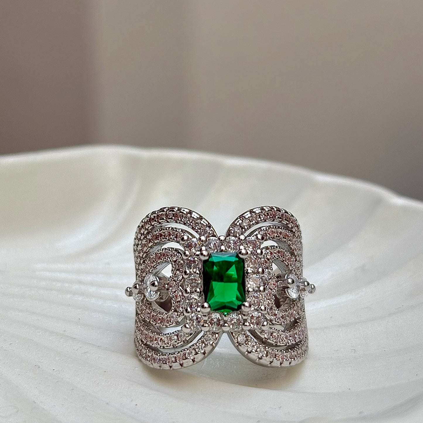 Statement Emerald Ring