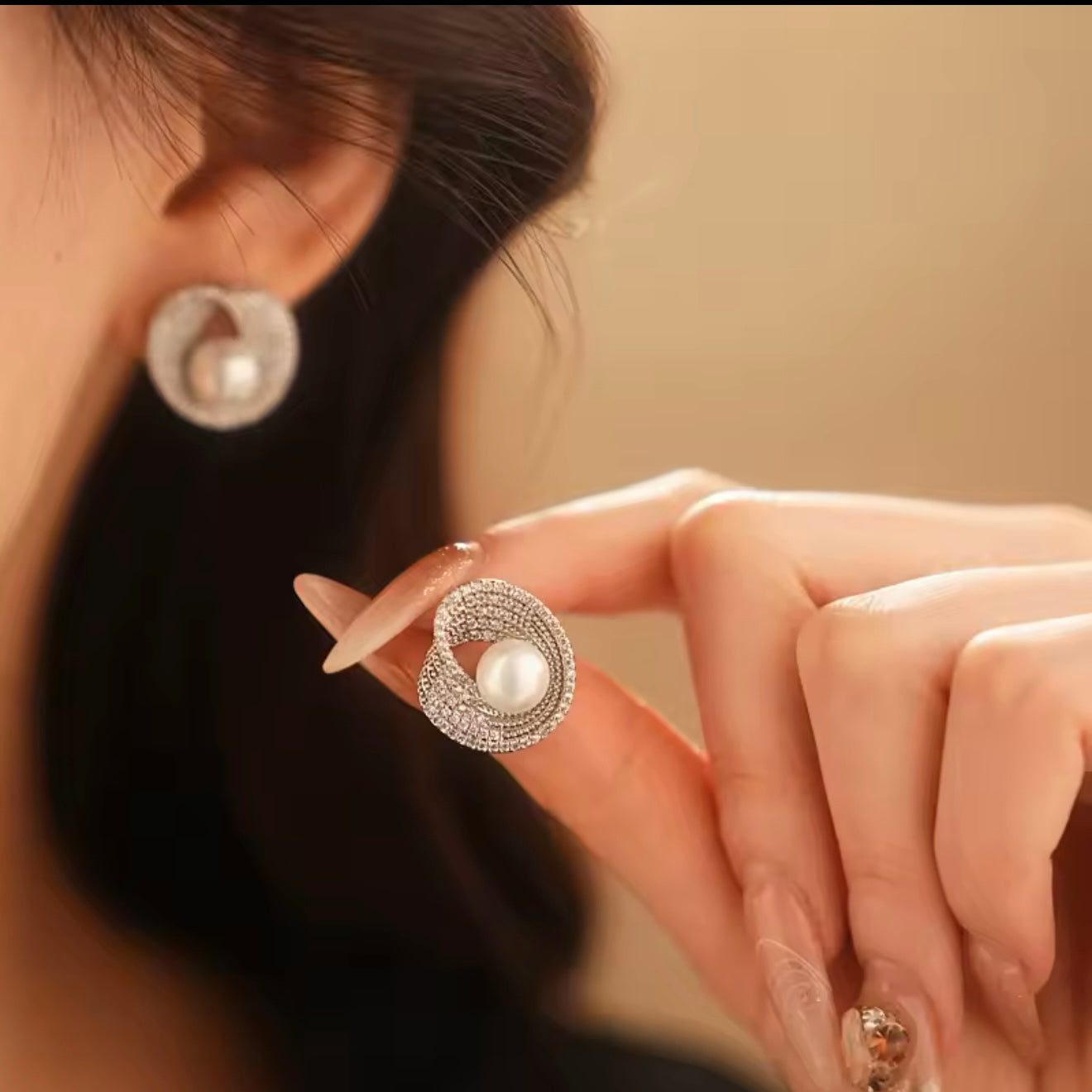 Wave Pearl Earrings