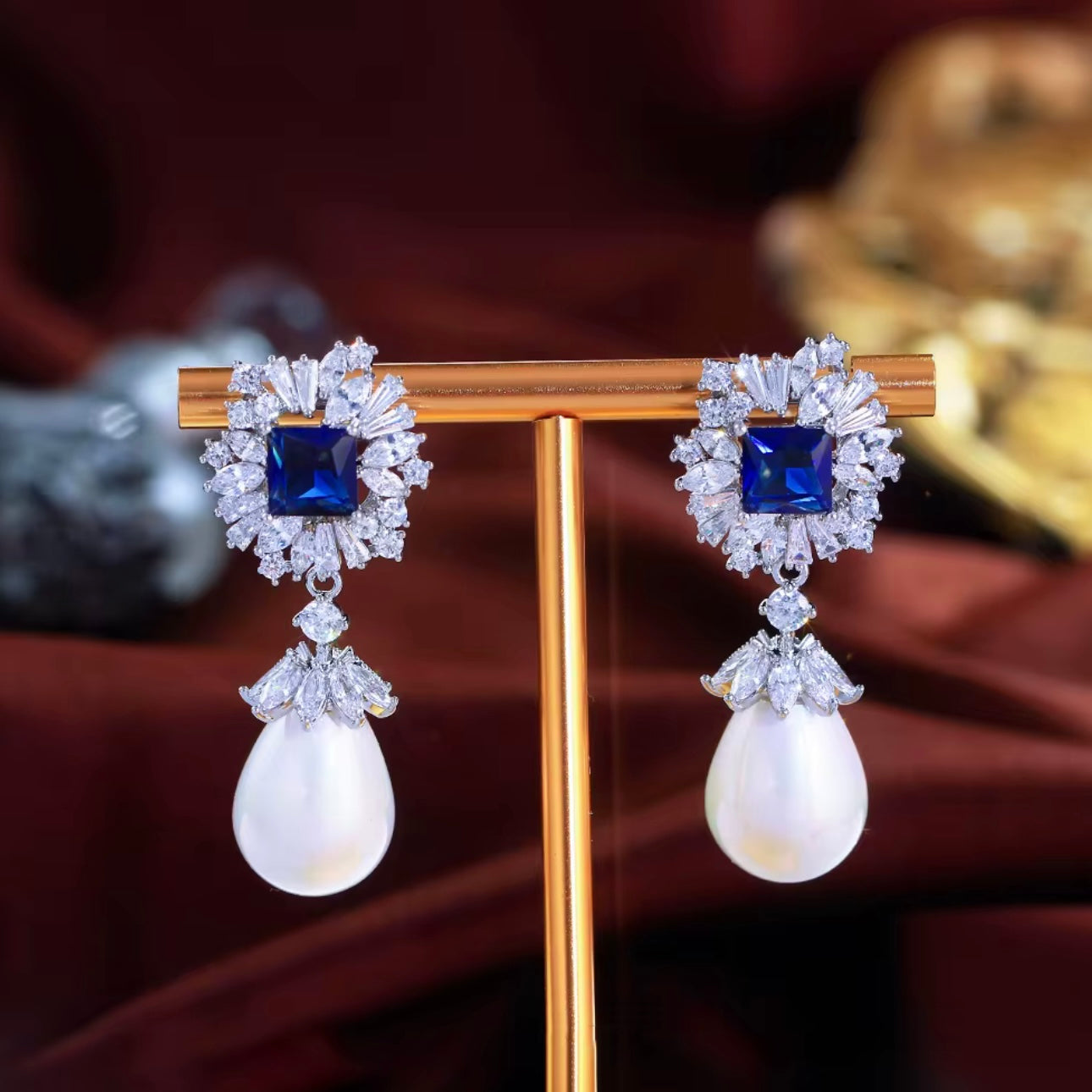 Luna Bleu Earrings