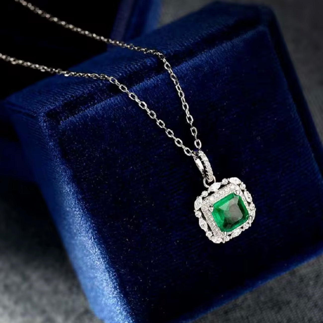 Green Emerald Necklace
