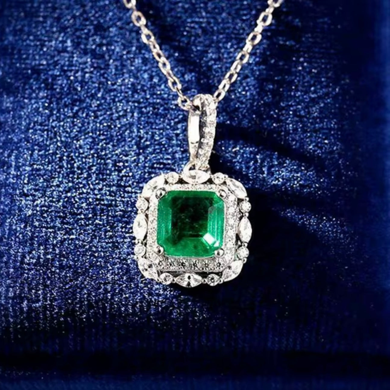 Green Emerald Necklace