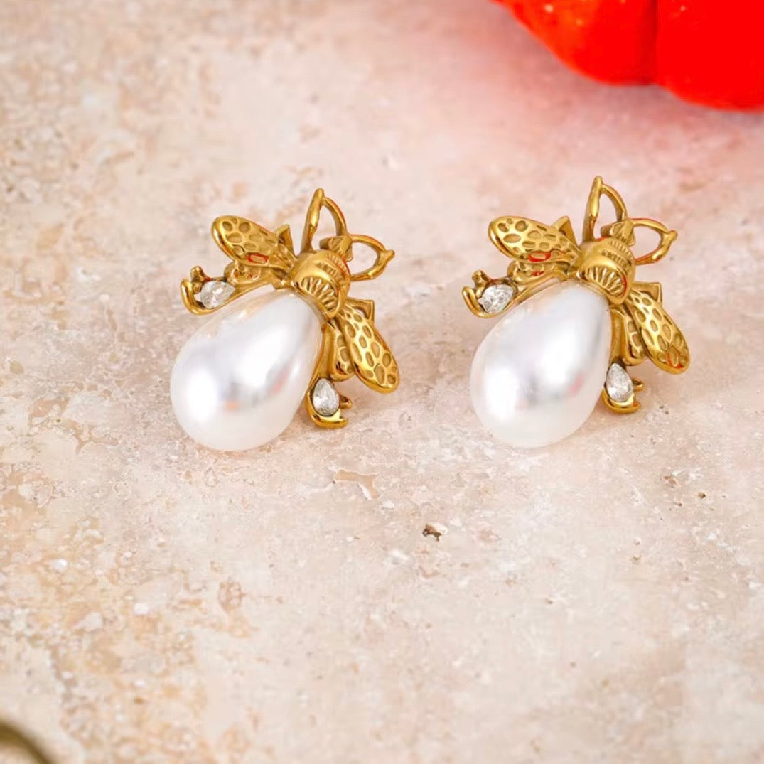 Queen Bee Luxe Studs