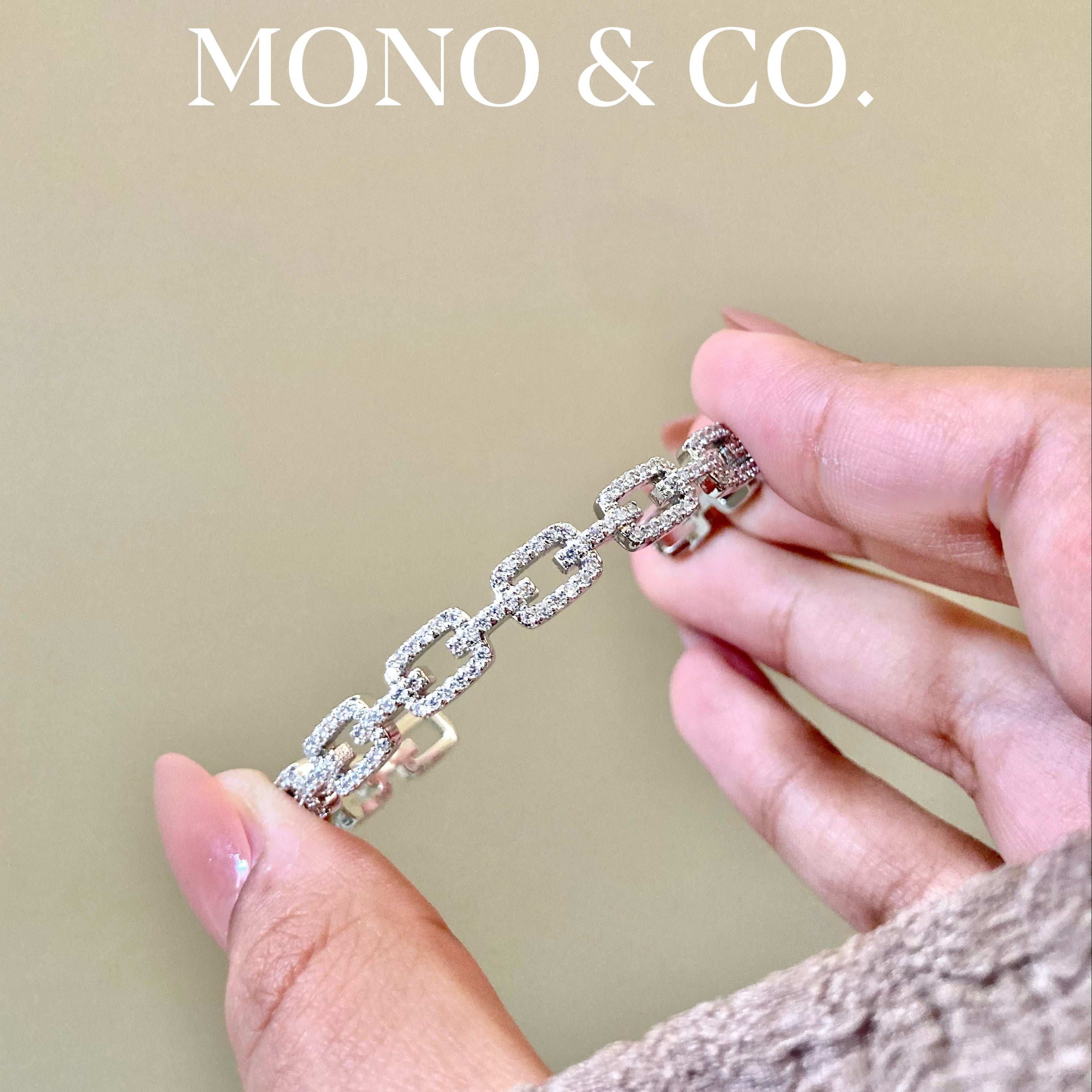 Premium Zirconium Bracelet Silver