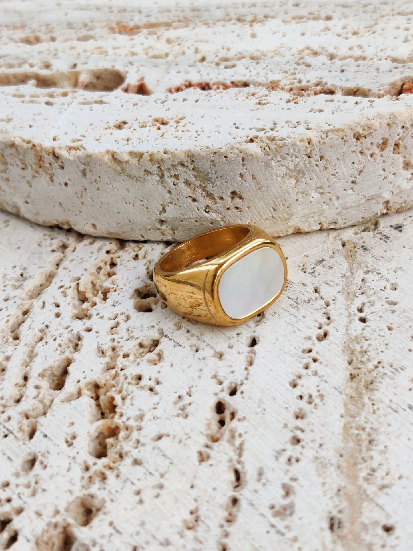 Modern Gold Ring White Stone