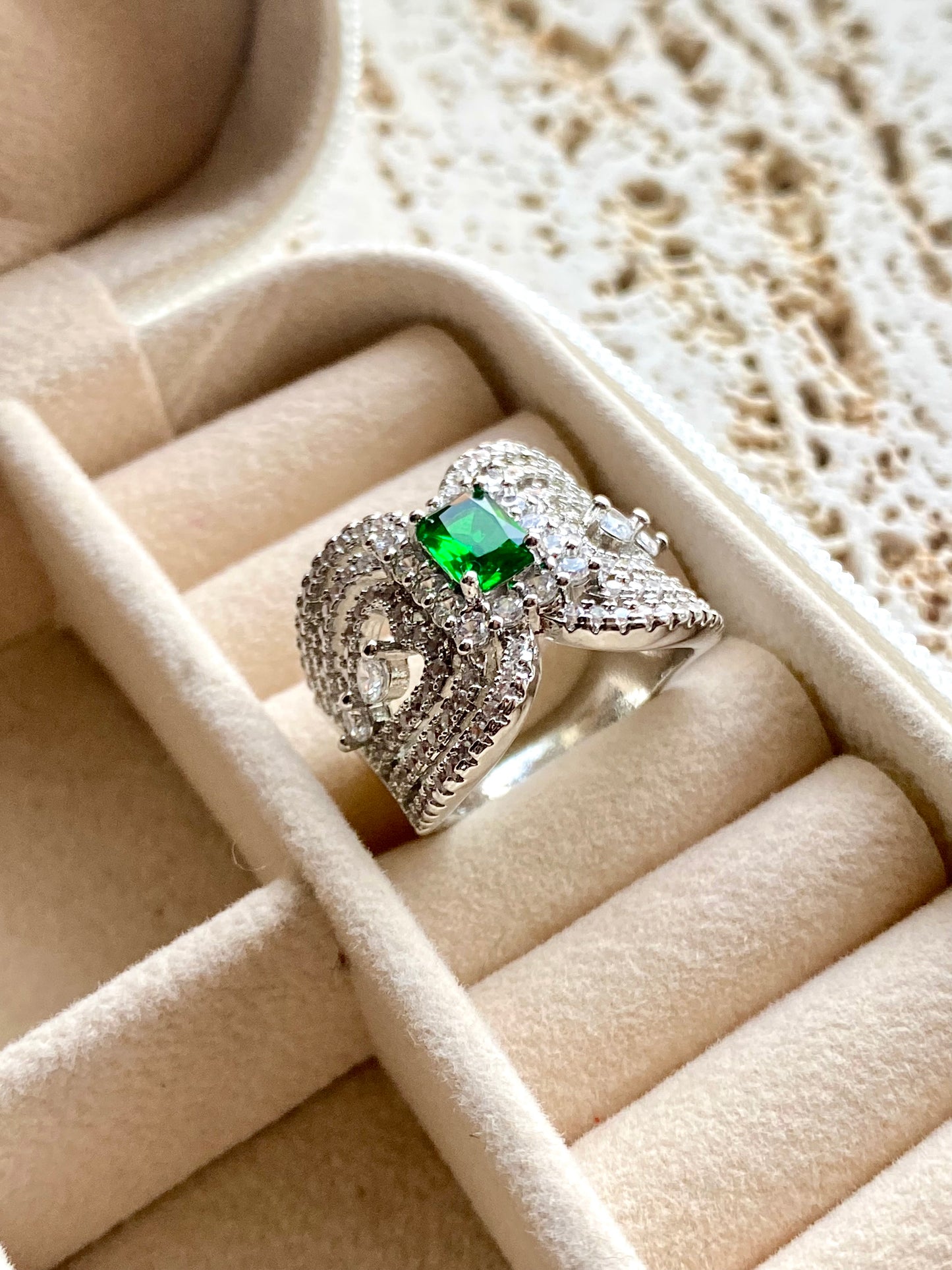 Statement Emerald Ring