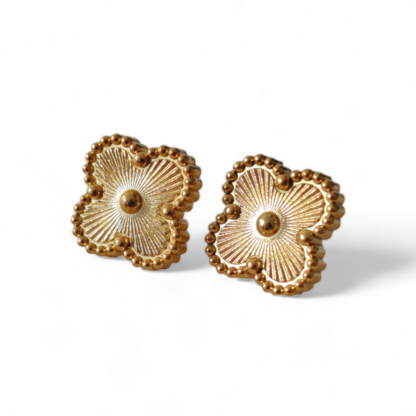 Ultimate Clover Studs Gold