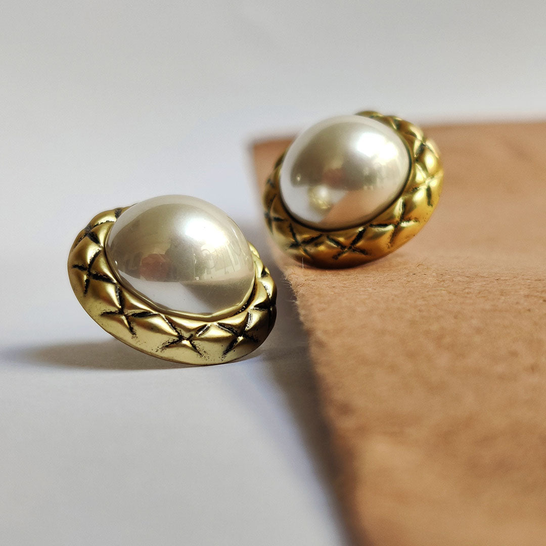 Gold Pearl Studs